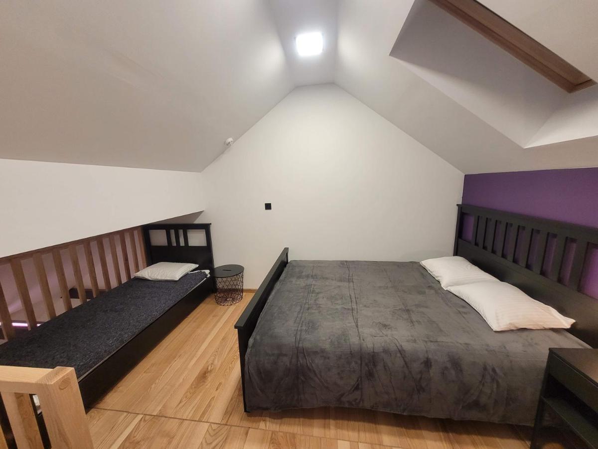 Owczarnia Ekologiczne Gospodarstwo Owczarskie Bauernhof *